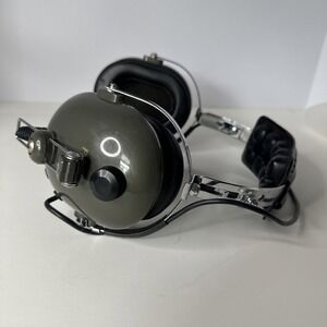 Pilot Avionics PA11-40 Aviation Headset. Perfect Gift For Any Aircraft Lover.